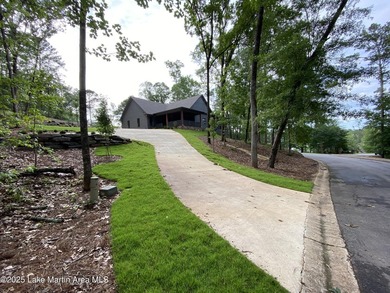 Stunning New Construction in the Prestigious Willow Glynn - photo 1