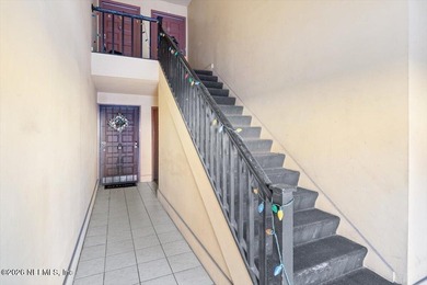 Investor opportunity with immediate income potential! This well - photo 8
