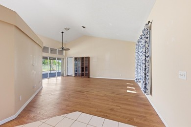Investor or Fixer Upper Special. Selling as is. Conventional or - photo 3