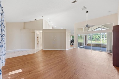 Investor or Fixer Upper Special. Selling as is. Conventional or - photo 5