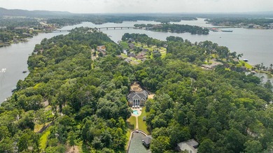 Lake Hamilton Estate - 6 1/2 Acres & 250' Frontage. This luxury - photo 4