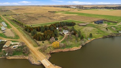 315 Feet of Lake frontage with great features. This 8.2 Acres - photo 8
