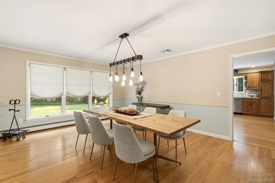 24 Preston St Be charmed by this hidden gem surrounded by - photo 8