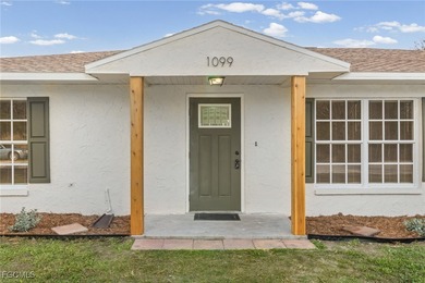 Lake Okeechobee Home For Sale in Moore Haven Florida