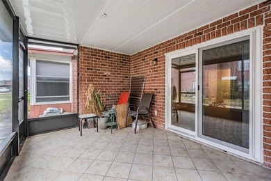 Don't miss this opportunity to own a beautifully updated - photo 7