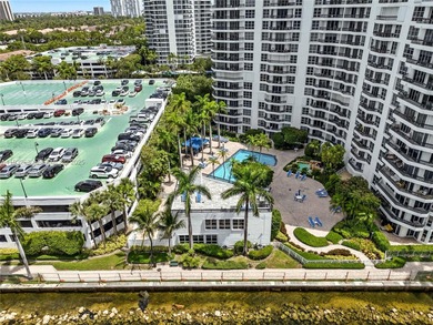 Live the waterfront dream in Mystic Pointe, Aventura! This