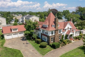 New Haven Harbor Home Sale Pending in Milford Connecticut