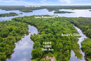 Turn Key Wisconsin River/Lake Petenwell waterfront cabin in a - photo 6