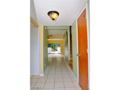 A beautifully maintained townhouse located in one of Cape - photo 5