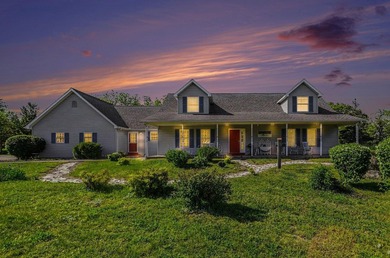 Experience the perfect blend of country charm and natural beauty - photo 2