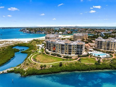 EXPERIENCE THE FINEST IN BEACH FRONT LUXURY LIVING: Sunset - photo 3