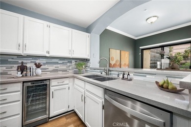 Experience the best of coastal urban living in this exceptional - photo 5
