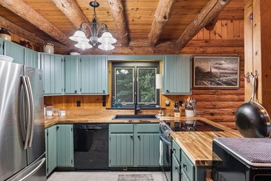 Nestled on approximately 12 private acres with an extraordinary - photo 13