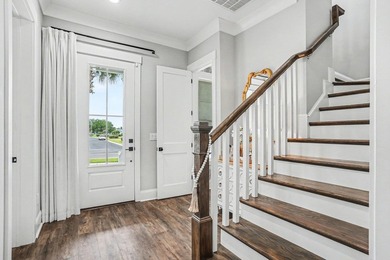 Welcome to luxury living in Waterway Palms Plantation, one of - photo 17