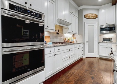 This immaculate 4 bedroom, 3 bath home has room for everything - photo 18