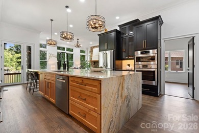 Experience the perfect blend of luxury lakefront living and - photo 20