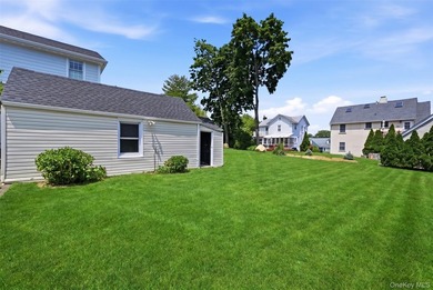 Welcome home to this classic 3-bedroom, 1.5 bathroom Colonial - photo 22