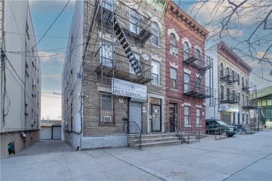 SUNSET PARK SOLID BRICK SEMI-DETACHED 5 FAMILY + STORE/OFFICE - photo 1