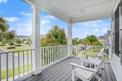 Welcome to luxury living in Waterway Palms Plantation, one of - photo 38