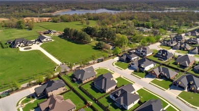 This immaculate 4 bedroom, 3 bath home has room for everything - photo 45
