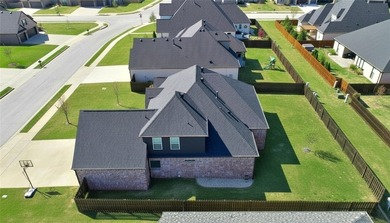 This immaculate 4 bedroom, 3 bath home has room for everything - photo 47
