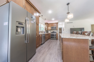 Sleeps 8-12! 2 +/- ACRES, Dock & Garage By Laurel Branch! - photo 7