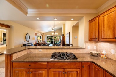 Live where you play! This clubhouse cottage offers an unbeatable - photo 8
