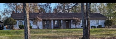 (private lake, pond, coastal) Home For Sale in Tupelo Mississippi