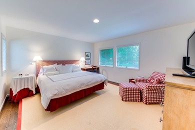 Located on a quiet cul-de-sac south of the highway in Wainscott - photo 18