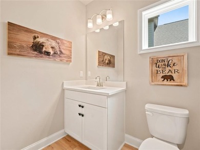 Sophistication meets the relaxed charm of lake living. This - photo 24