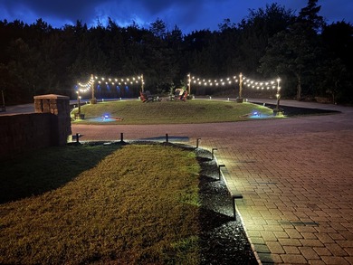 Luxury Castle Estate | High-Capacity Vacation Rental - photo 8