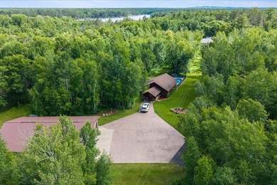Custom built south facing energy efficient, single level 1,836 - photo 48