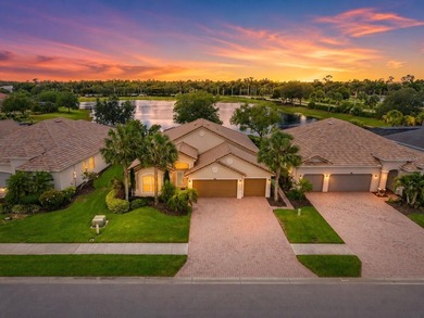 Heritage Landing Turnkey Pool Home with GOLF MEMBERSHIP! Tucked - photo 4