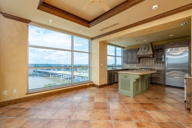NEW PRICE$$$ Unique, French Country, Beautiful High Rise Condo - photo 4