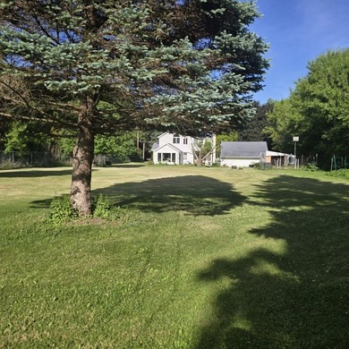 Spacious 4BR/3BA home in Quake Heights with 2,520 sq. ft. in - photo 6