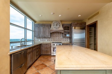 NEW PRICE$$$ Unique, French Country, Beautiful High Rise Condo - photo 7