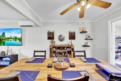 Welcome to this beautifully maintained home nestled in the heart - photo 7