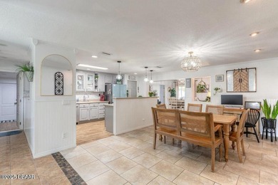 Great home with lots of upgrades. Fantastic neighborhood, NEW - photo 6