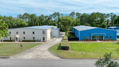 This offering consists of two adjacent warehouse buildings, each - photo 2