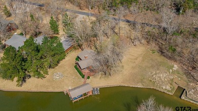 Delightful waterfront home on beautiful Lake Cypress Springs! - photo 19