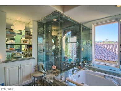 Prime golf course location with beautiful double-fairway views - photo 23