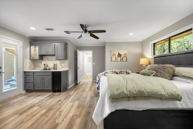 Welcome to a lake view haven where four bedrooms, three baths - photo 26