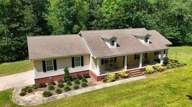 (private lake, pond, coastal) Home For Sale in Cairo Georgia