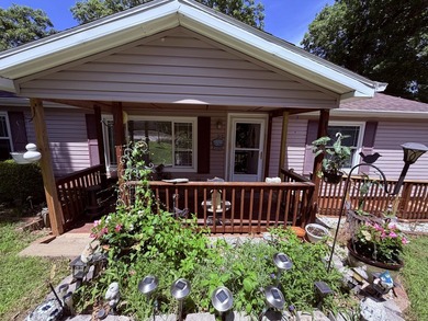 Welcome to 23 Little Fawn Lane in the sought-after 3 Hills - photo 5