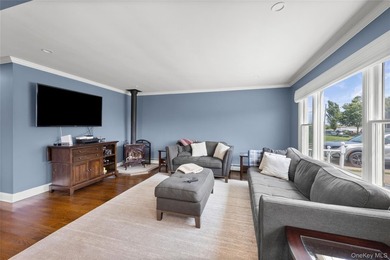 Welcome to this beautiful 3 bedroom home offering comfort, style - photo 7