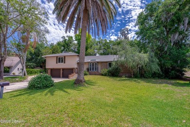 Tucked away on a quiet cul-de-sac in the desirable Tomoka Oaks - photo 3
