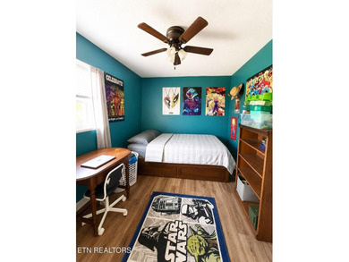 Price Reduction on this Cozy home Near the Lake WITH large - photo 16