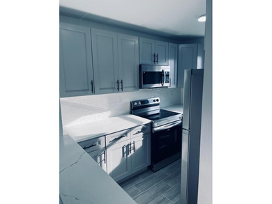 Rare 14-Unit building in the heart of Hollywood. Well-maintained - photo 18