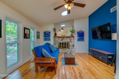 Tucked away on a quiet cul-de-sac in the desirable Tomoka Oaks - photo 9