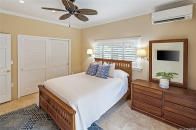 Fully remodeled in 2013, this elegant beachside home on Namala - photo 19